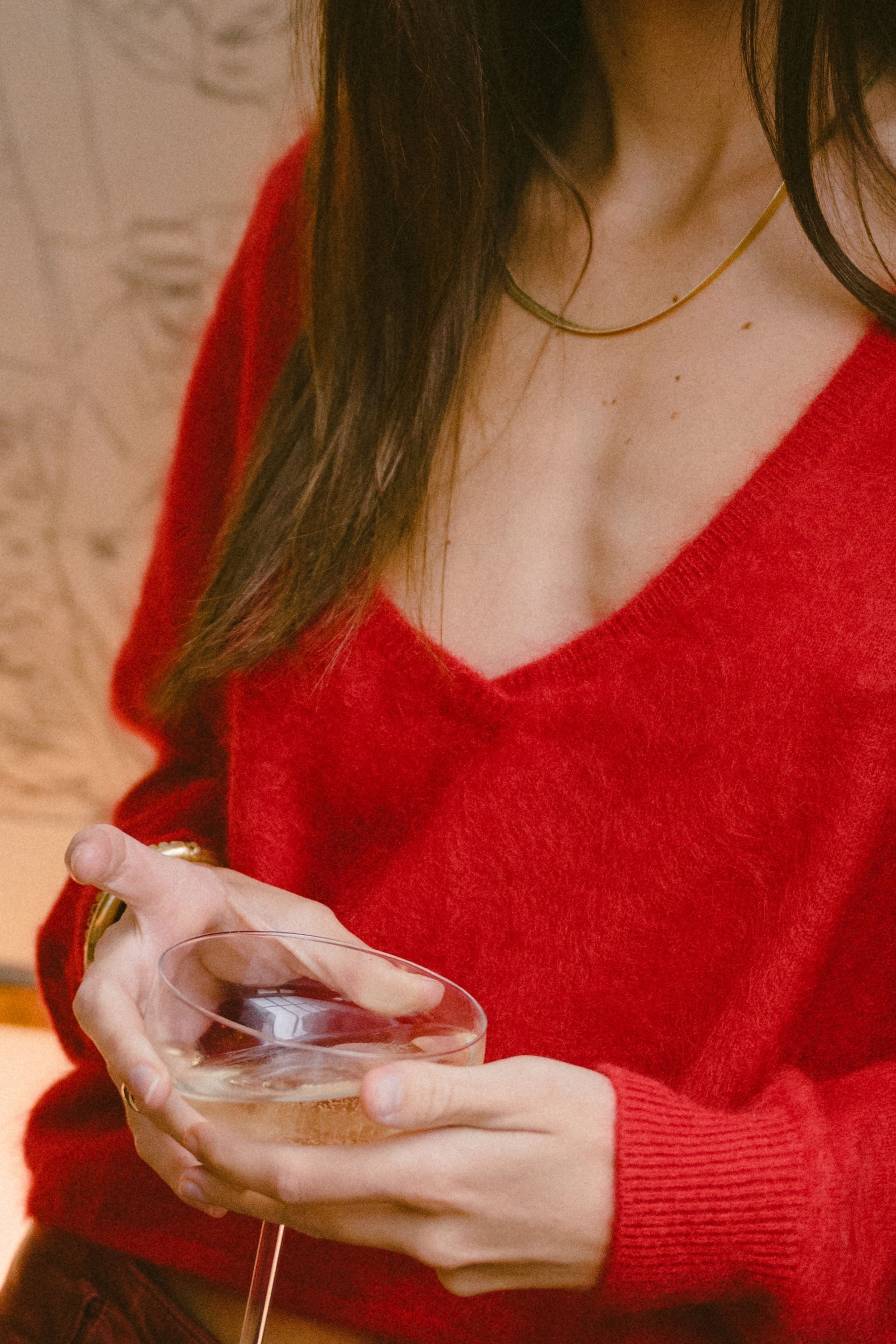 Sensual Dive I Red Brushed Cashmere RAEV Paris